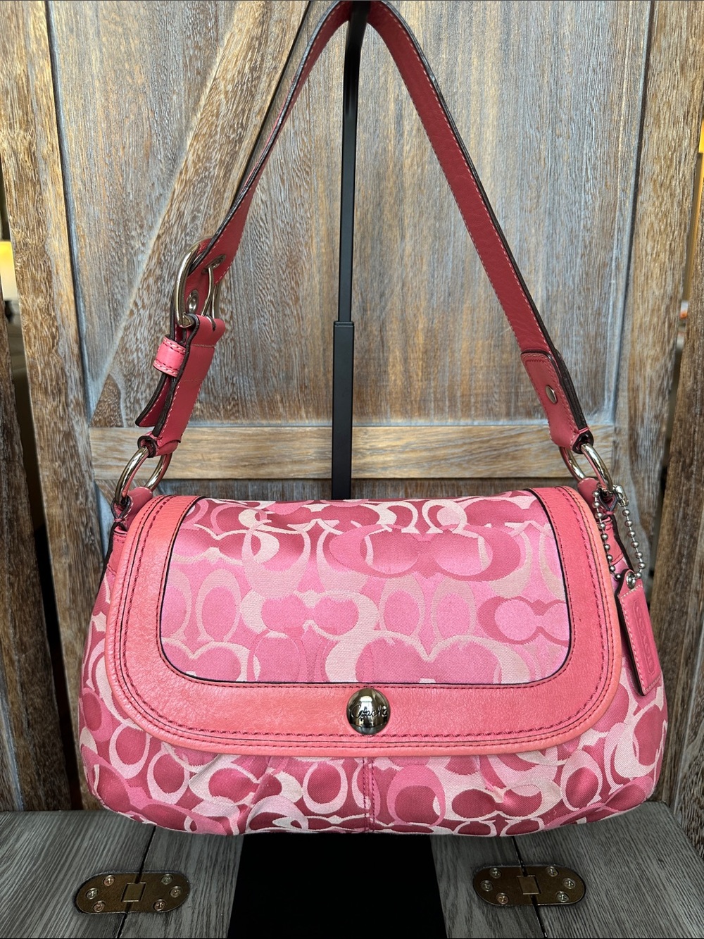 Coach RARE Vintage Soho Pink Pleated Optic C Signature Shoulder Bag HARD TO FIND